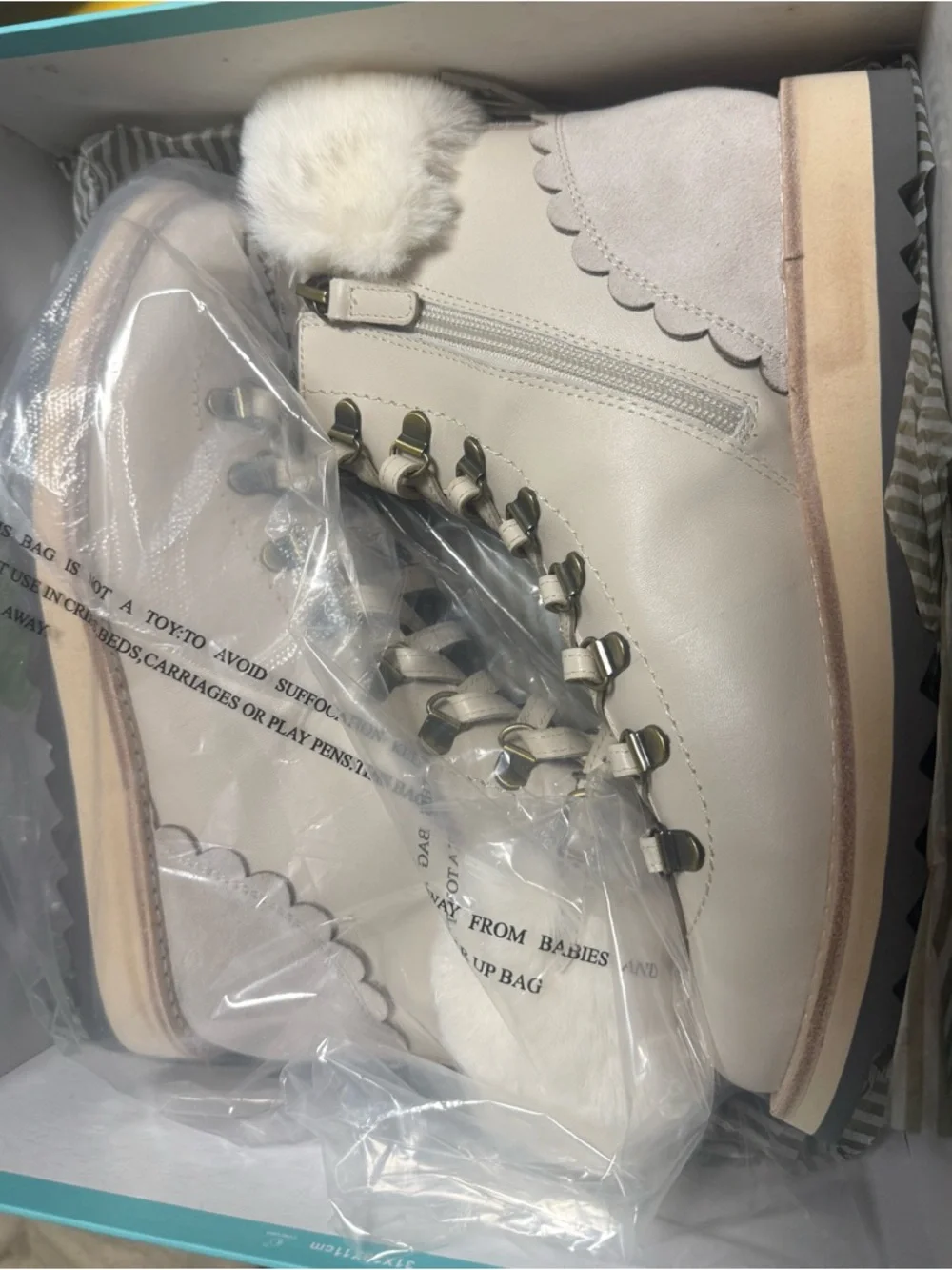 Kate spade brand new woman’s boots - Picture 8 of 8